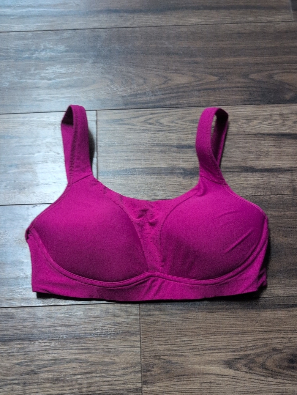 Lululemon Run Times Bra with Mesh Breathable Panels